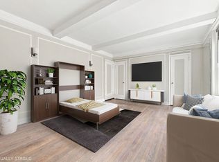 321 E 54th St APT 3D, New York, NY 10022