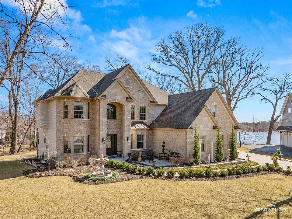 1st image of 822 Hoyden Ct