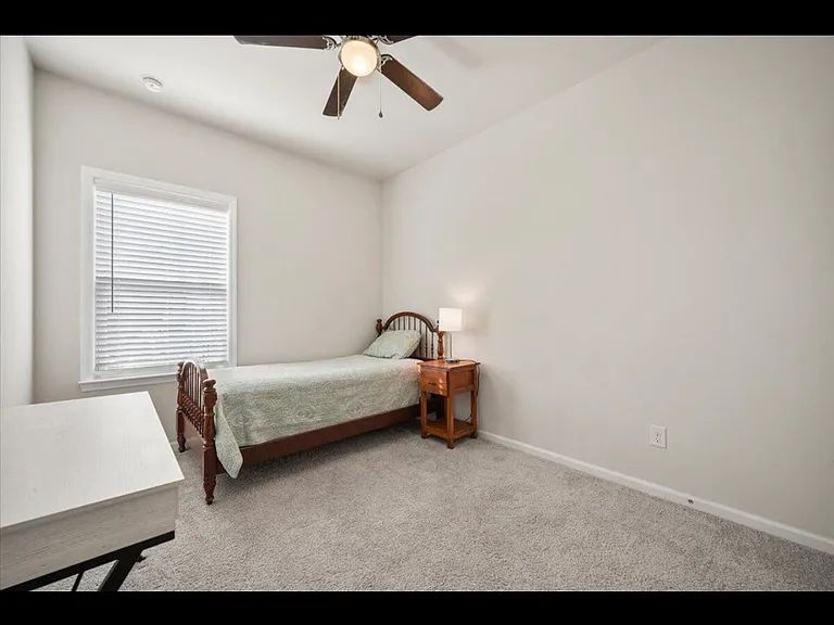 122 Rowans Creek Dr — Photo 19