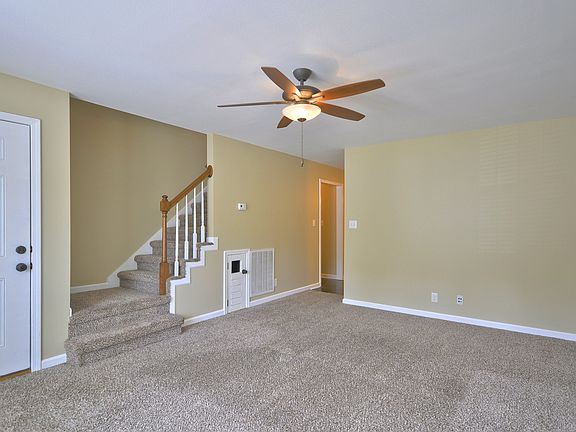 4th image of 2476 Rafiki Dr