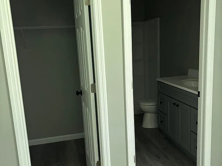 1511 Valley Dr #2 — Photo 10