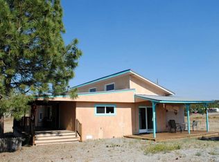 77 Gonzales Rd, Tijeras, NM 87059