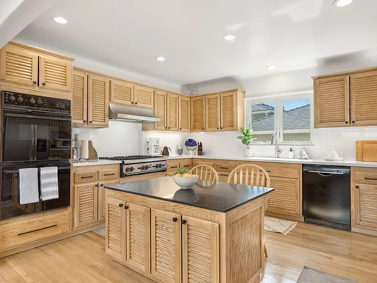 407 Sierra Vista Dr — Photo 25