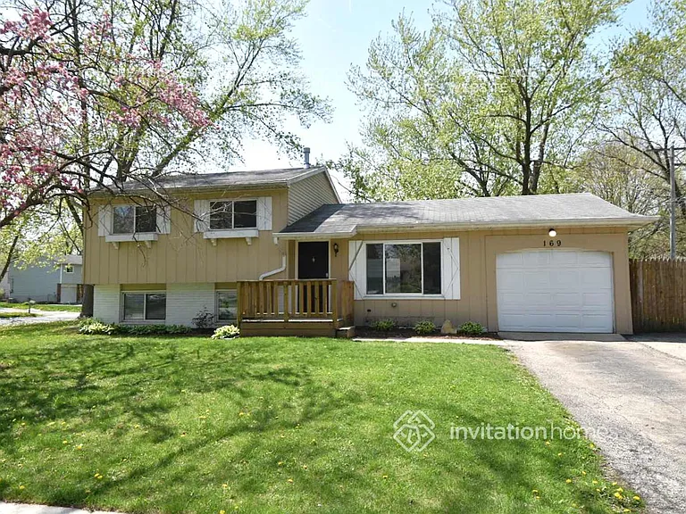 169 Bedford Rd — Photo 2