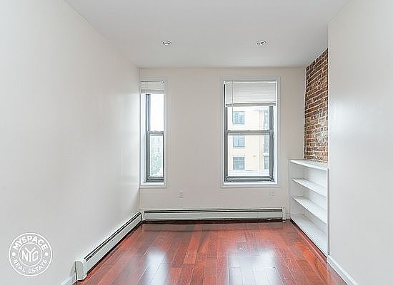 5th image of 603 Washington Ave #3R