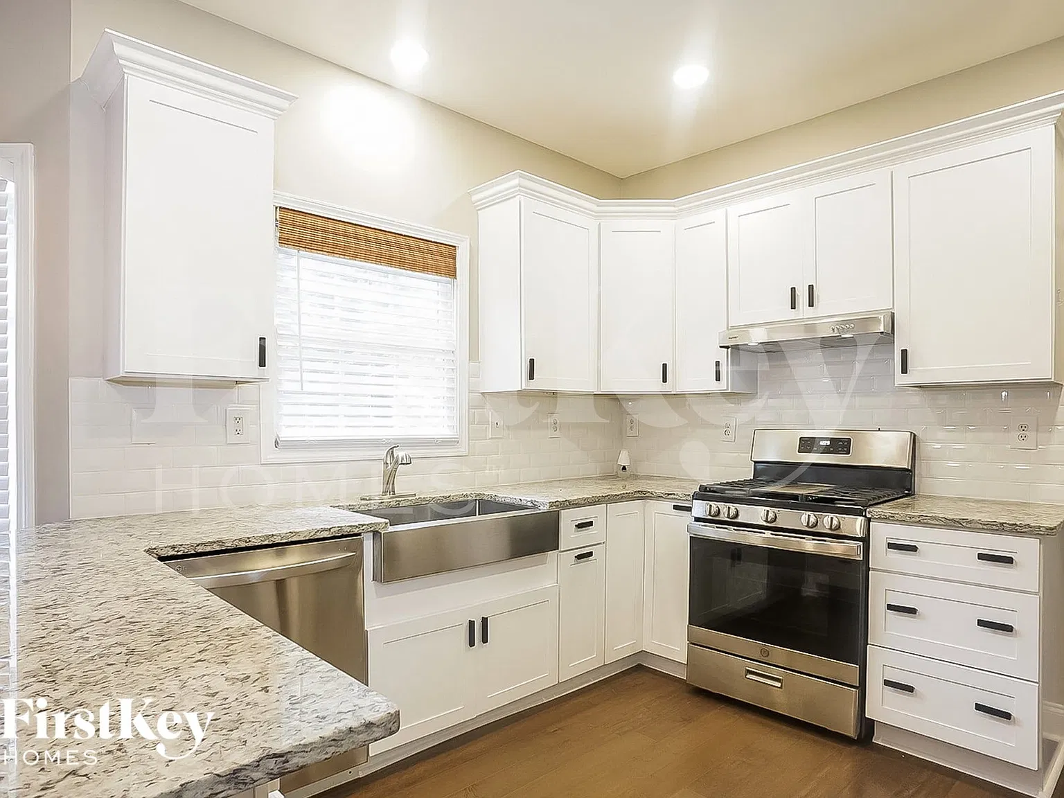4 bed, 2.5 bath, 2138 sqft, $2,800 — Photo 4