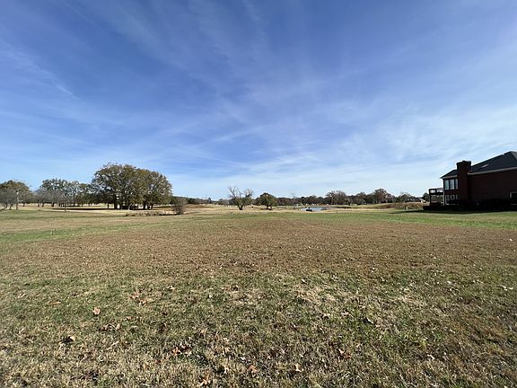 3rd image of 25 Willowbrook Dr Lot 25