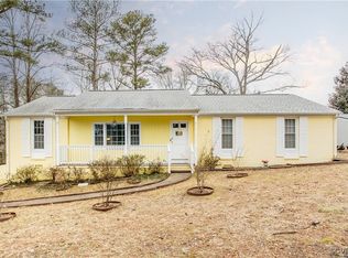 8 Stanmore Rd, North Chesterfield, VA 23236