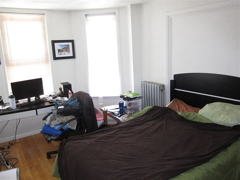 18 Oxford St #1 — Photo 11