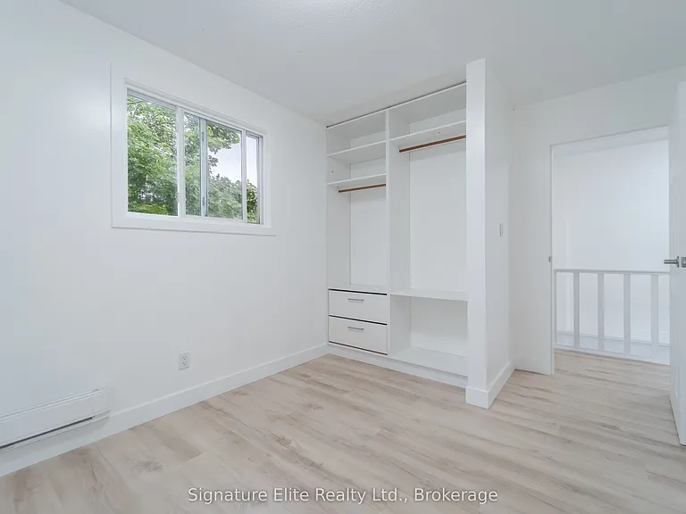 1118 Aire Pl — Photo 12