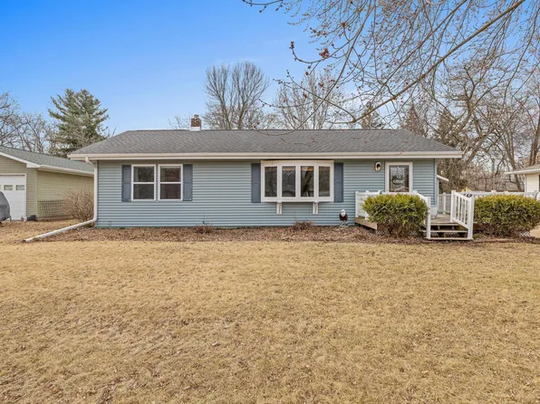 548 N 4th St, New Richmond, WI 54017