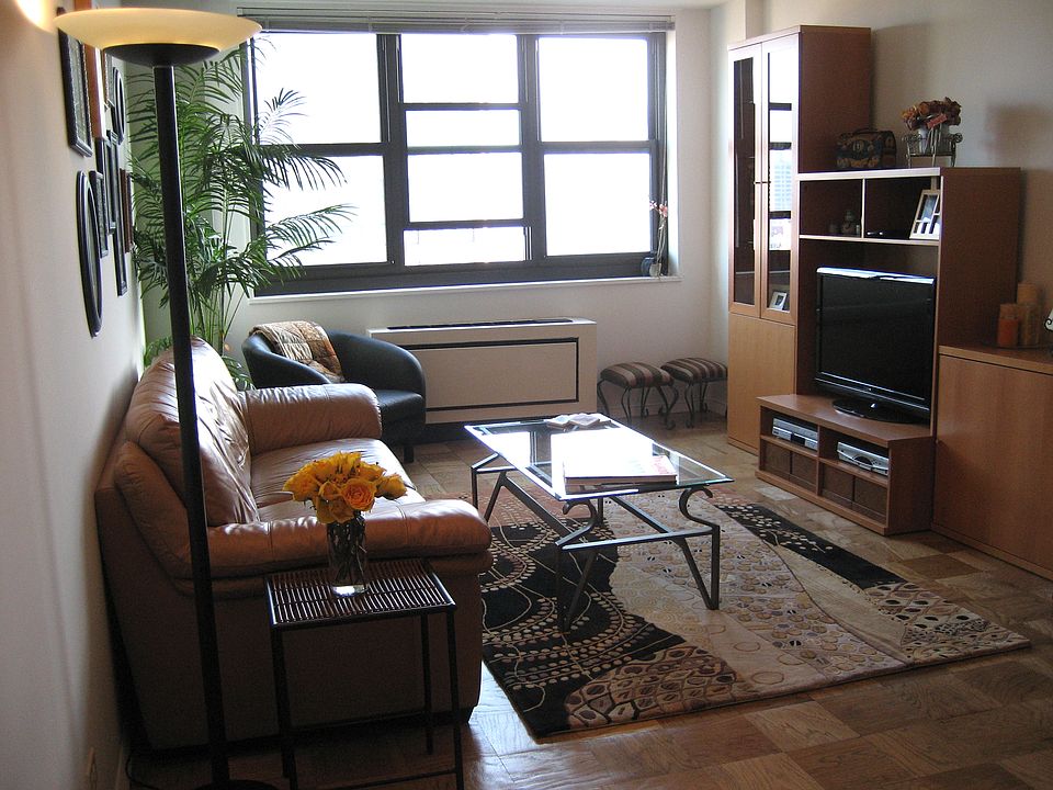 1st image of 200 E 72nd St APT 25L