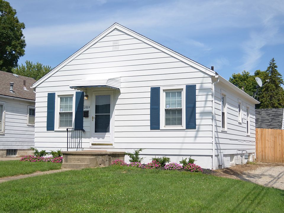 1st image of 2884 Hiawatha St