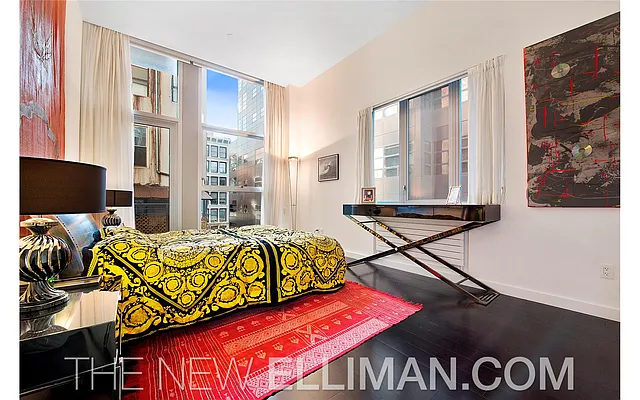 Sold by Douglas Elliman | media 14
