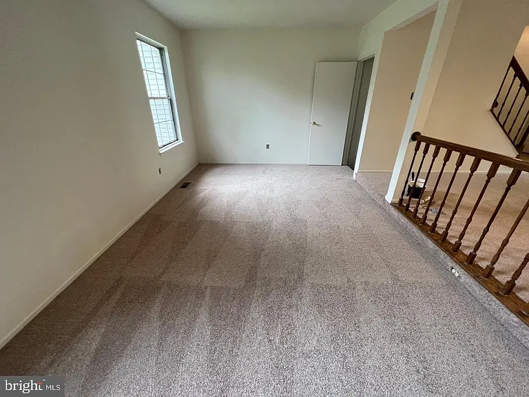 7520 Indian Hills Dr — Photo 6