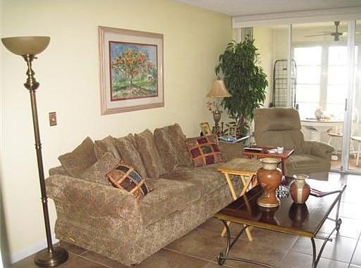 3rd image of 9421 Evergreen Pl APT 107