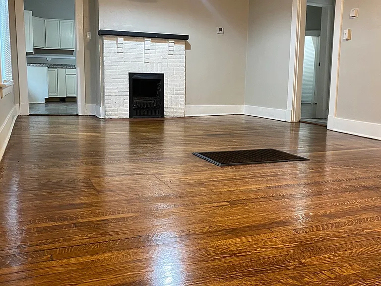 1936 E McLemore Ave — Photo 3