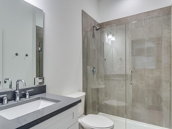 5th image of 161 W Schiller St APT 3