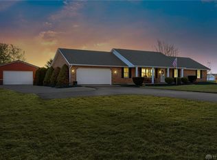 1965 Center Rd, Wilmington, OH 45177