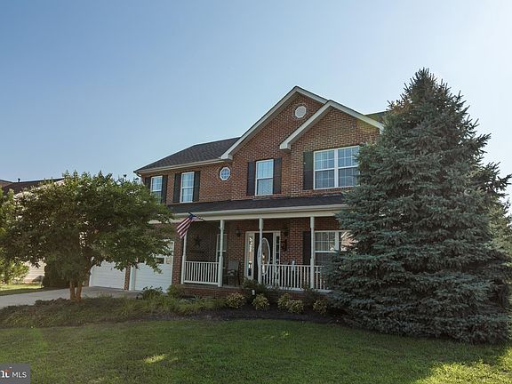 3rd image of 306 Clydesdale Dr