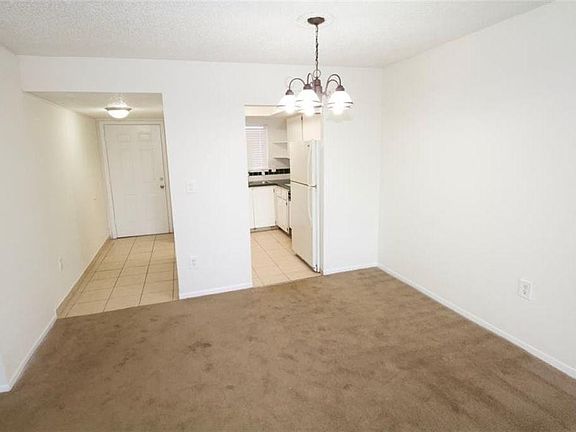 5th image of 4121 Lake Bayshore Dr #C413