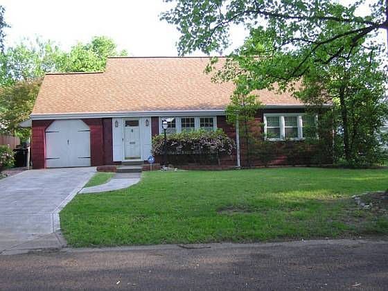 1st image of 6810 Ravenscroft Dr
