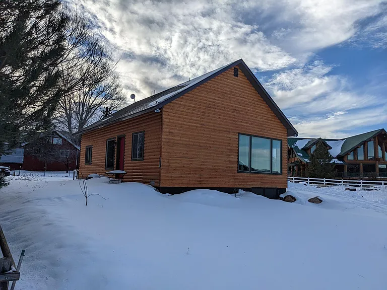 785 W Carter Dr — Photo 4