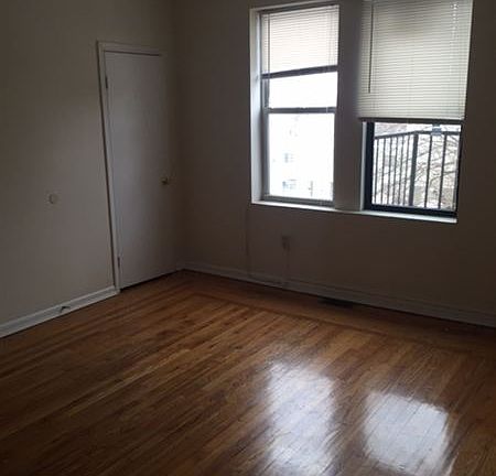 3rd image of 80 Sherman Ave APT 35