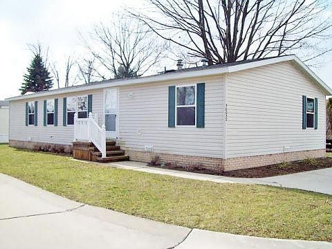 1st image of 50032 Degas Dr