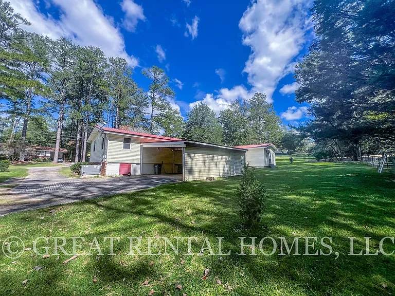 201 Chesterfield Pl — Photo 16