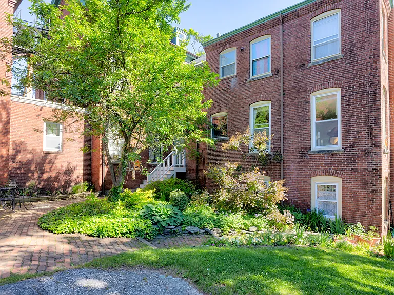 156 Danforth St #3 — Photo 35