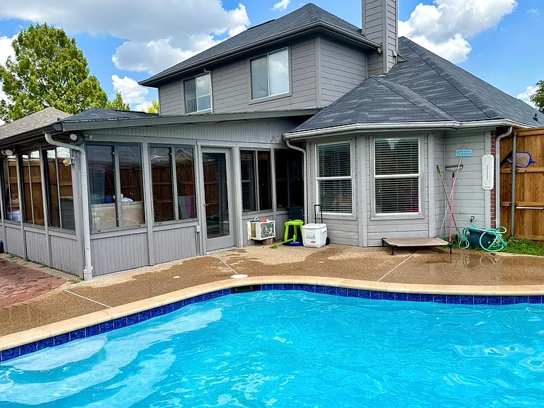 1805 Country Ct — Photo 6