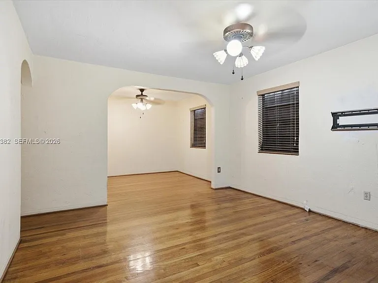2550 Trapp Ave — Photo 5