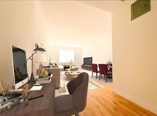 333 E 54th St APT 2D, New York, NY