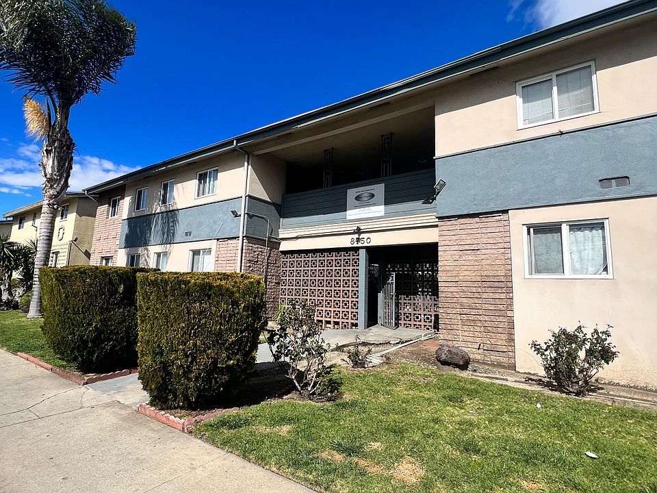 1st image of 8750 Woodman Ave APT 2