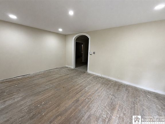 5th image of 520 Foote Ave