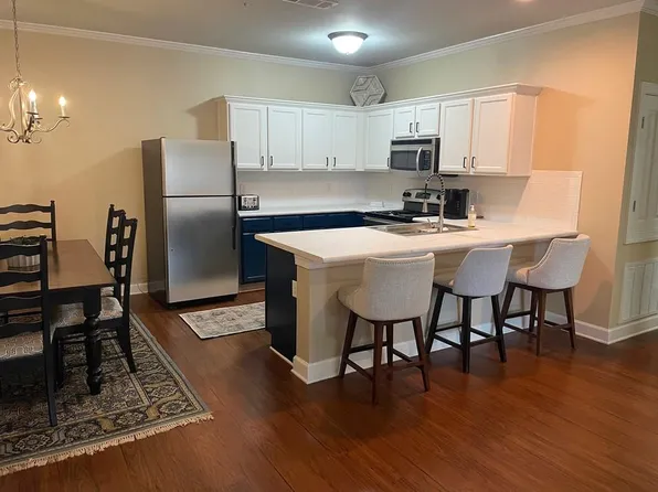 46 Private Road 3057 APT 8, Oxford, MS 38655