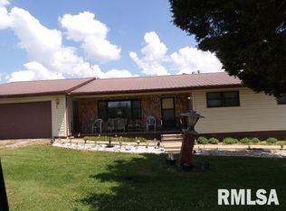 6 Kirk Dr, Cave In Rock, IL 62919