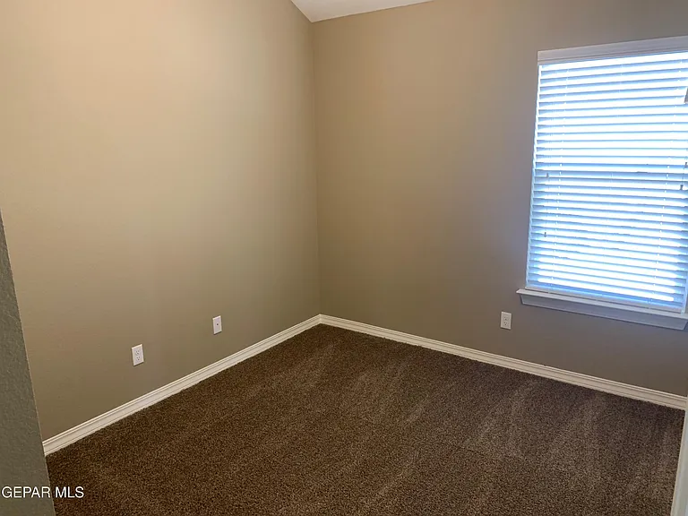 13668 Garforth Ave — Photo 8