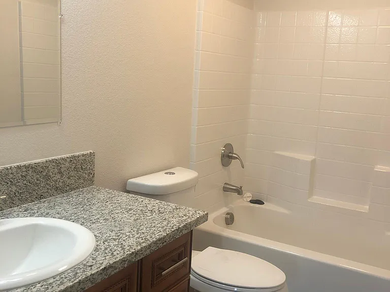 1460 Ogallala St — Photo 5