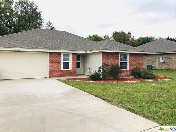 3rd image of 1165 Squire Dr