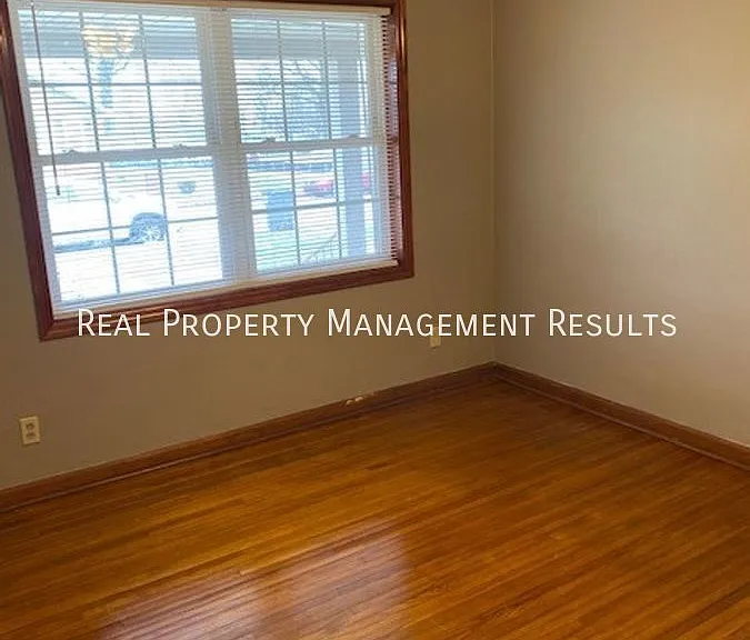 500-502 S Willow Rd #502 — Photo 5