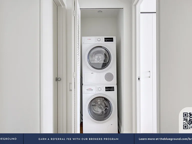 215 E 96th St #21J — Photo 14