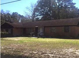 202 12th St, Apalachicola, FL 32320
