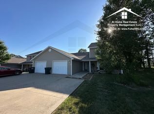 2531 Wood St, Fulton, MO 65251