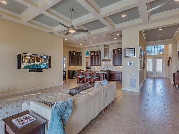 3rd image of 4539 Grand Lakeside Dr