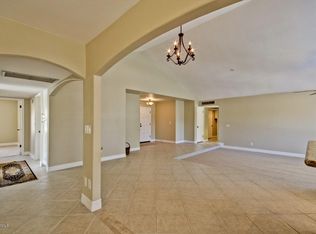 606 W Summit Pl, Chandler, AZ 85225