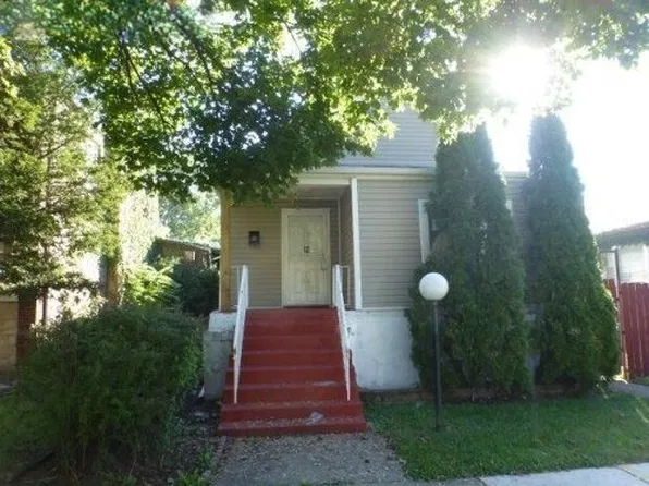 7627 S Prairie Ave, Chicago, IL 60619