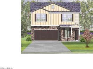 2256 Waverly Dell Dr, Winston Salem, NC 27127