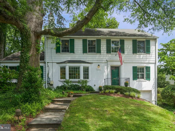 5703 Overlea Rd, Bethesda, MD 20816